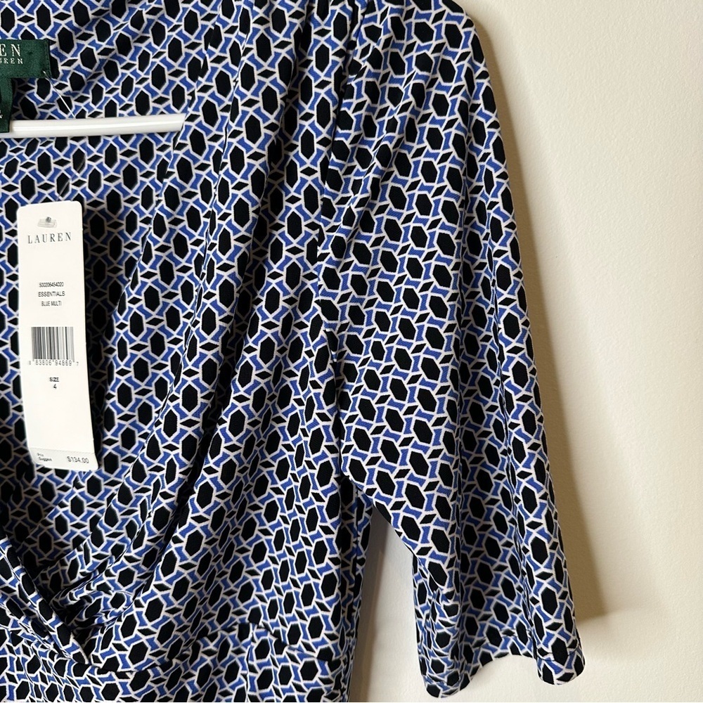 Lauren Ralph Lauren blue essentials geometric V neck dress women’s size 4 - Picture 2 of 14